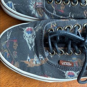 COOL VANS with leather laces!